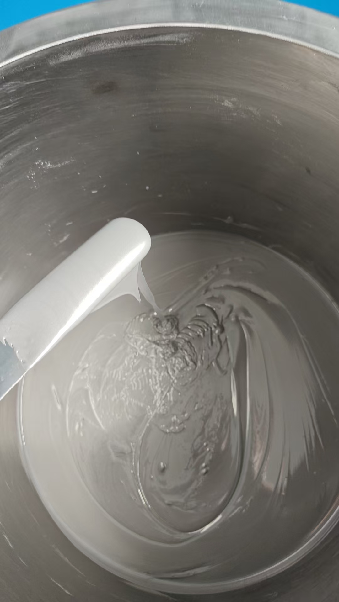 详解如何搅拌无铅高温锡膏？(图1)