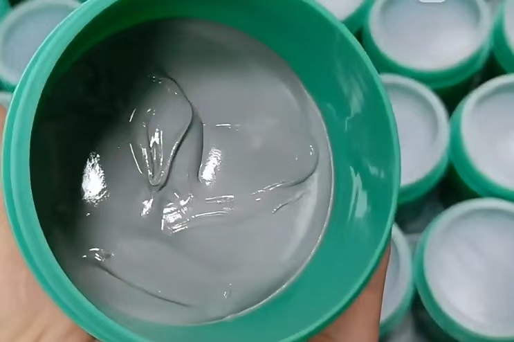 无铅免清洗锡膏：低空洞率<2% 医疗/汽车电子的黄金选择(图1)